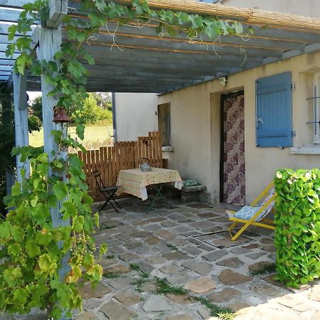 Le Gite Des Colories Apartment Salies-de-Bearn Exterior photo