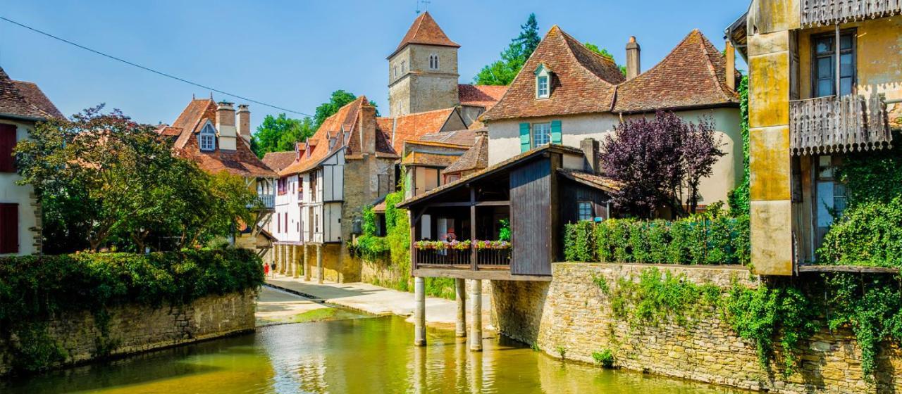 Le Gite Des Colories Salies-de-Bearn Exterior photo